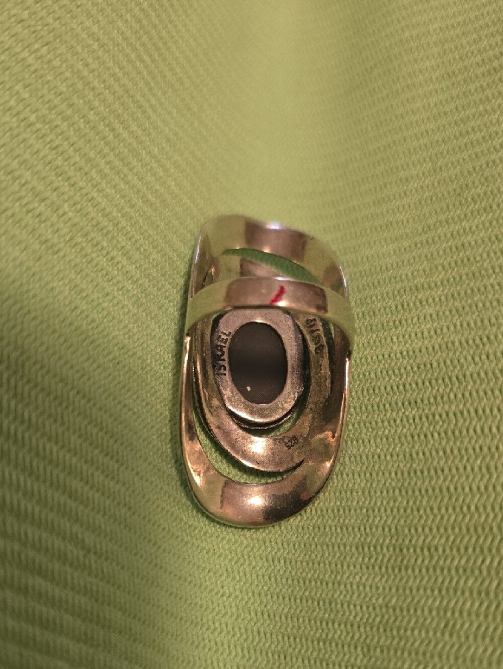 Sterling Saddle Ring with Black Druzy Center - Picture 3 of 6